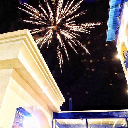 Love Ocean & Happy Bay Homestay 東港 エクステリア 写真