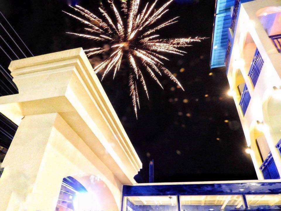 Love Ocean & Happy Bay Homestay 東港 エクステリア 写真
