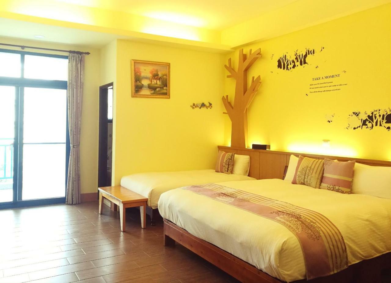 Love Ocean & Happy Bay Homestay 東港 エクステリア 写真